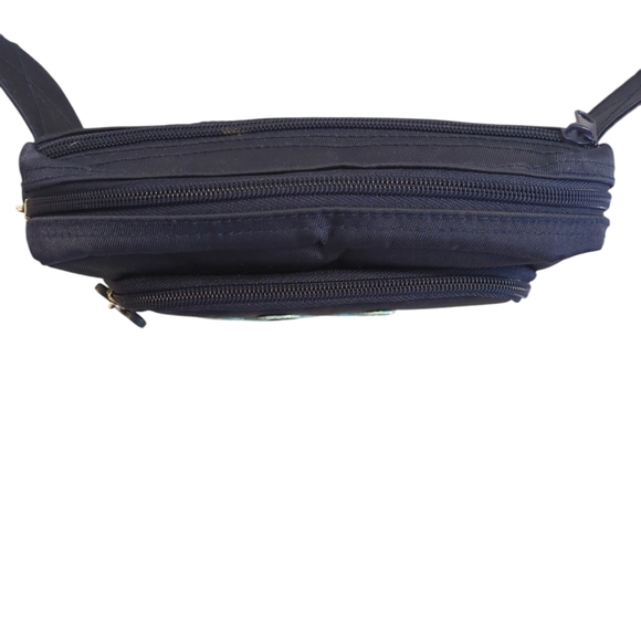 Disney world bag tree zippers compartments - Picture 3 of 6